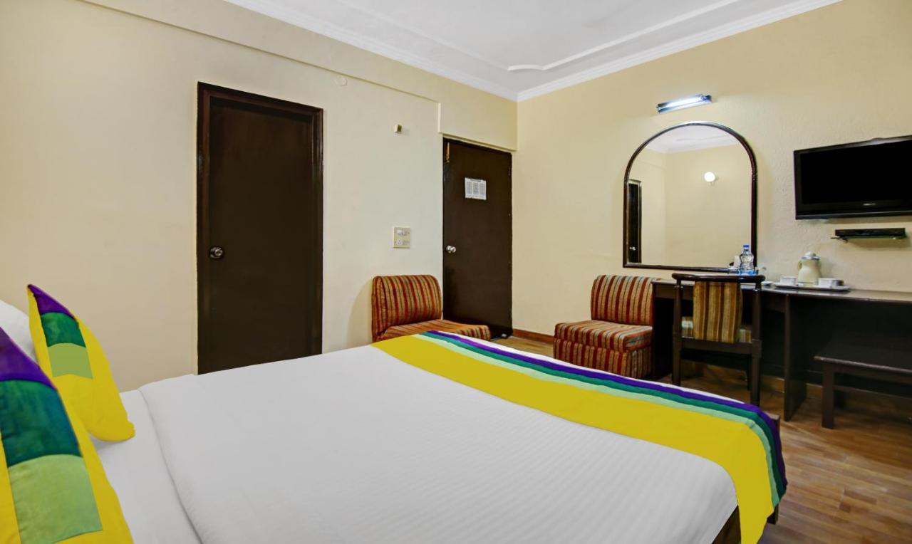 Itsy Hotels Arien International Nueva Delhi Exterior foto