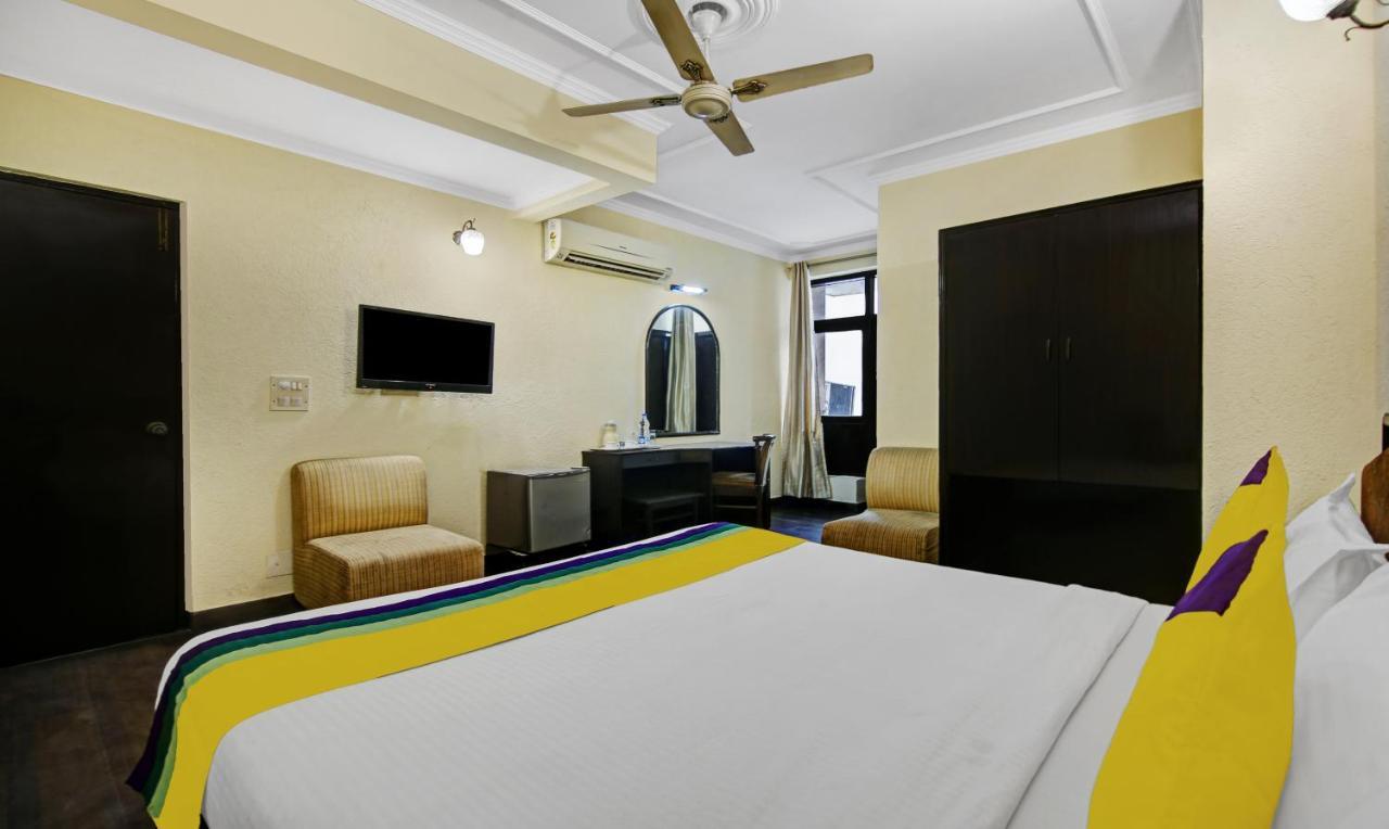 Itsy Hotels Arien International Nueva Delhi Exterior foto