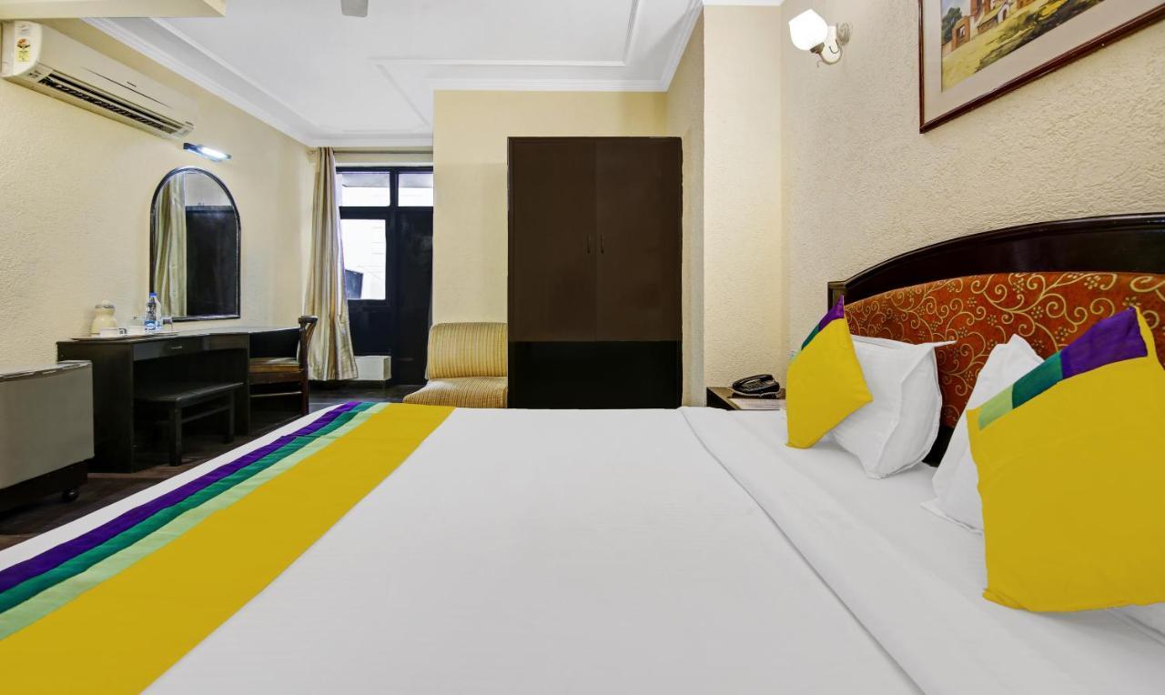 Itsy Hotels Arien International Nueva Delhi Exterior foto